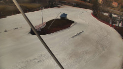 Spodní část sjezdovky skiareálu Karolinka