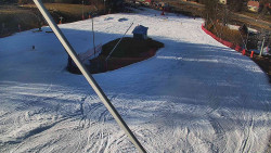 Spodní část sjezdovky skiareálu Karolinka