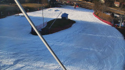 Spodní část sjezdovky skiareálu Karolinka