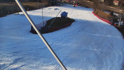 Spodní část sjezdovky skiareálu Karolinka