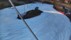 Spodní část sjezdovky skiareálu Karolinka