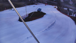 Spodní část sjezdovky skiareálu Karolinka