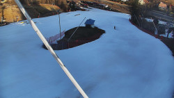 Spodní část sjezdovky skiareálu Karolinka