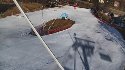 Spodní část sjezdovky skiareálu Karolinka