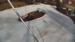 Spodní část sjezdovky skiareálu Karolinka