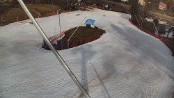 Spodní část sjezdovky skiareálu Karolinka