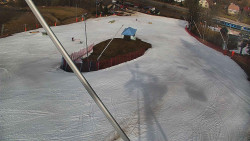 Spodní část sjezdovky skiareálu Karolinka