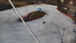 Spodní část sjezdovky skiareálu Karolinka