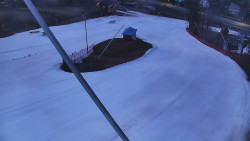 Spodní část sjezdovky skiareálu Karolinka