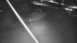 Spodní část sjezdovky skiareálu Karolinka