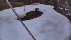 Spodní část sjezdovky skiareálu Karolinka