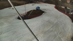 Spodní část sjezdovky skiareálu Karolinka