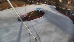 Spodní část sjezdovky skiareálu Karolinka