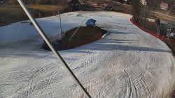 Spodní část sjezdovky skiareálu Karolinka