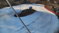 Spodní část sjezdovky skiareálu Karolinka