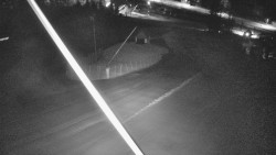 Spodní část sjezdovky skiareálu Karolinka