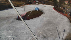 Spodní část sjezdovky skiareálu Karolinka