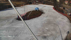 Spodní část sjezdovky skiareálu Karolinka