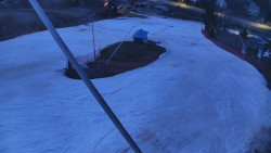 Spodní část sjezdovky skiareálu Karolinka