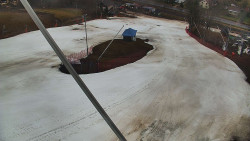 Spodní část sjezdovky skiareálu Karolinka