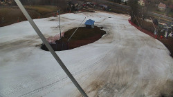 Spodní část sjezdovky skiareálu Karolinka