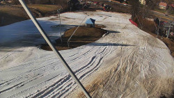 Spodní část sjezdovky skiareálu Karolinka