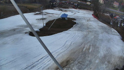 Spodní část sjezdovky skiareálu Karolinka