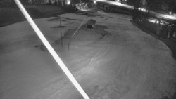 Spodní část sjezdovky skiareálu Karolinka