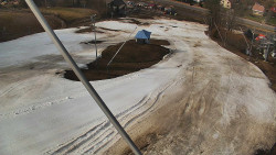 Spodní část sjezdovky skiareálu Karolinka