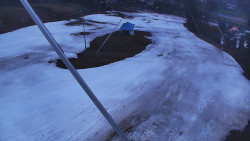 Spodní část sjezdovky skiareálu Karolinka