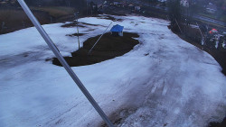 Spodní část sjezdovky skiareálu Karolinka