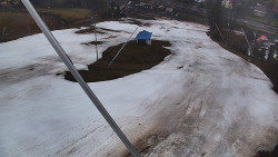 Spodní část sjezdovky skiareálu Karolinka