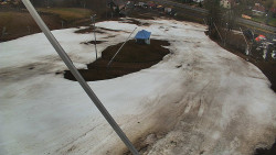 Spodní část sjezdovky skiareálu Karolinka