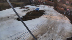 Spodní část sjezdovky skiareálu Karolinka