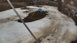 Spodní část sjezdovky skiareálu Karolinka