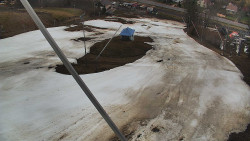 Spodní část sjezdovky skiareálu Karolinka