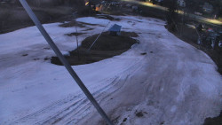 Spodní část sjezdovky skiareálu Karolinka