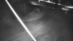 Spodní část sjezdovky skiareálu Karolinka