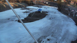 Spodní část sjezdovky skiareálu Karolinka