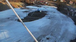 Spodní část sjezdovky skiareálu Karolinka