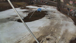 Spodní část sjezdovky skiareálu Karolinka