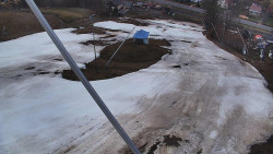 Spodní část sjezdovky skiareálu Karolinka