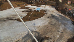 Spodní část sjezdovky skiareálu Karolinka