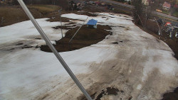 Spodní část sjezdovky skiareálu Karolinka