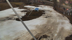 Spodní část sjezdovky skiareálu Karolinka