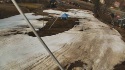 Spodní část sjezdovky skiareálu Karolinka