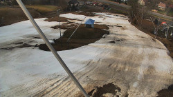 Spodní část sjezdovky skiareálu Karolinka