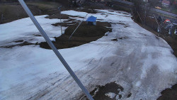 Spodní část sjezdovky skiareálu Karolinka