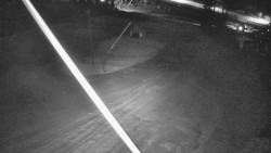 Spodní část sjezdovky skiareálu Karolinka