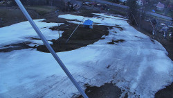 Spodní část sjezdovky skiareálu Karolinka